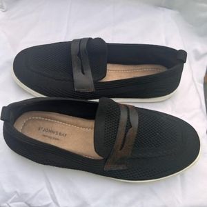 St John's Bay memory foam shoes